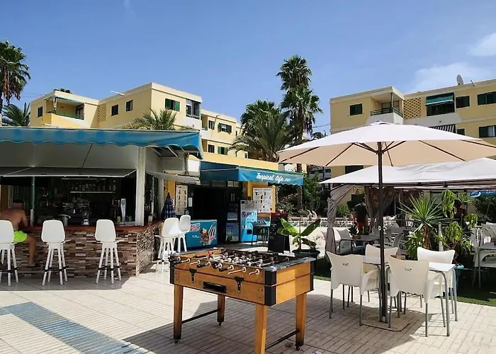 Las Olas Apartamentos
